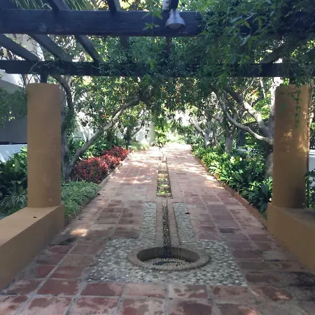 Jardines De Golondrinas Apartment Marbella