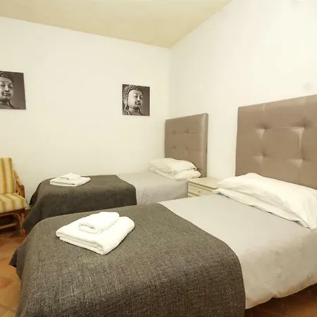 Jardines De Golondrinas *